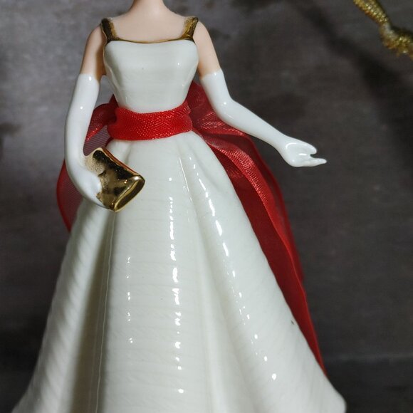 Barbie Ornament Lenox 2005 White Gold Red Sash Handcrafted Porcelain Collectible - Picture 12 of 13